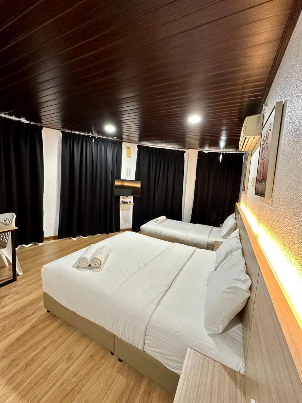 Kangar Hotel Sdn Bhd Экстерьер фото